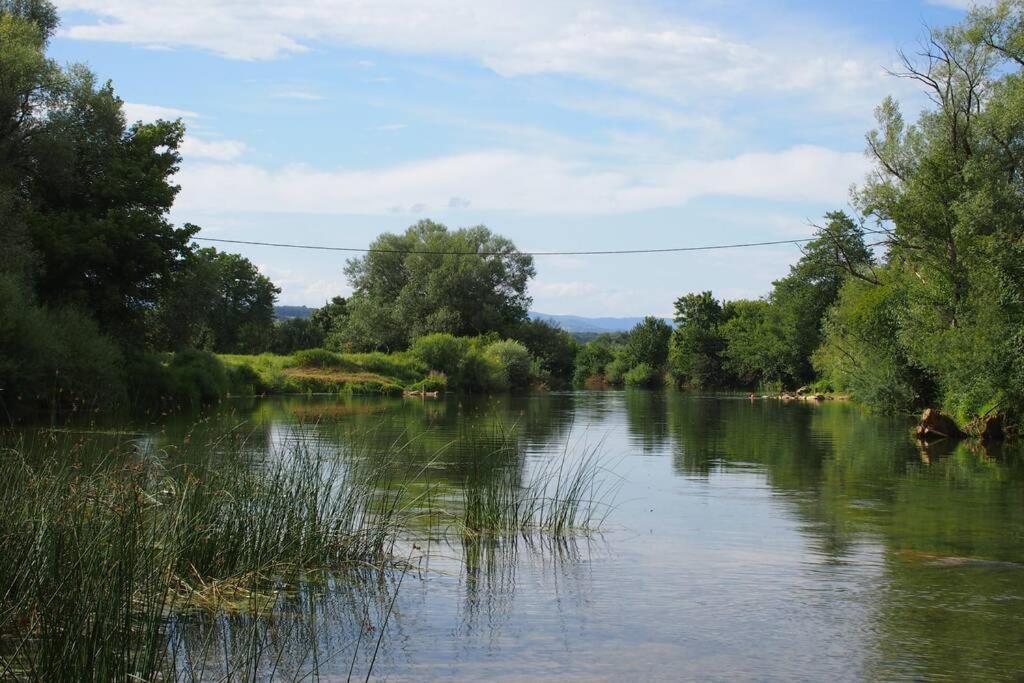 Carobna Suma *** Villa Карловац Екстериор снимка